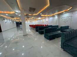 The Divine Cloud Inn