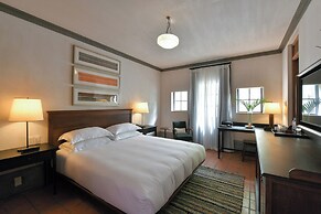 LeeManorHotel