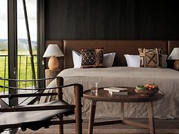 Hongyuan Weilu Nomadic Luxury Camp