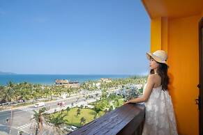 Zenta Sea View Hotel