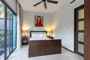 Renovated3BR Pool Villa Near Beach V234