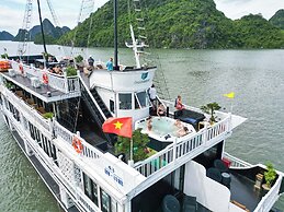 Oasis Bay Party Cruise