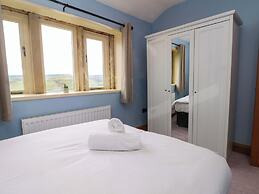 Stone & Fleece Cottage