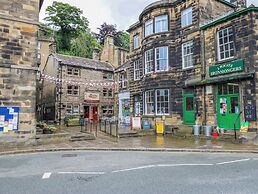 Stone & Fleece Cottage