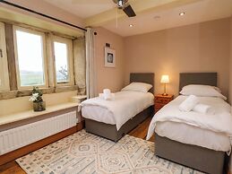 Stone & Fleece Cottage