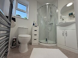 FC Platinum Accommodation LTD