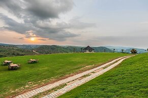Nanda Hill Resorts