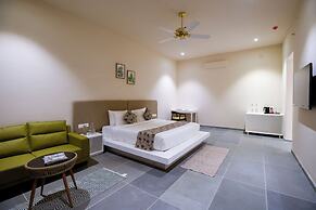 Nanda Hill Resorts
