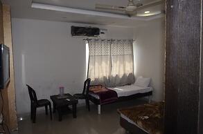 Hotel Shree Lok