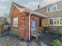 Larkspur Cottage