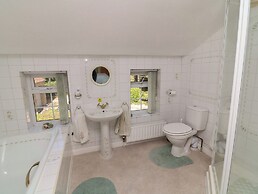Larkspur Cottage