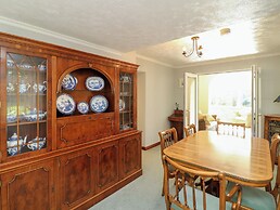 Larkspur Cottage