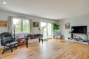 Mtn Views, On-site Trails! Spacious Bartlett Home