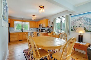 Mtn Views, On-site Trails! Spacious Bartlett Home