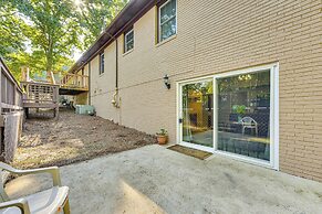 2 Mi to Downtown Monroe: Quiet Apt w/ Patio