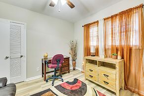 2 Mi to Downtown Monroe: Quiet Apt w/ Patio