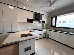 HomiStay - 3BHK