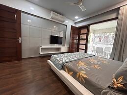 HomiStay - 3BHK