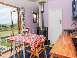 Brondel Luxury Shepherd's Hut