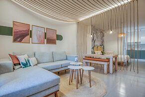 Agrius - Elegant Studio & Balcony in Batroun