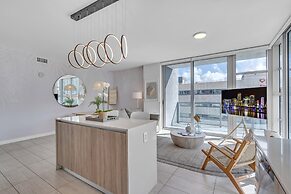 Luxe Condos - Miami Design District