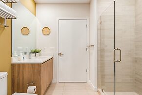 Luxe Condos - Miami Design District