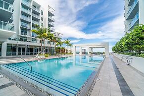Luxe Condos - Miami Design District