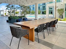 Luxe Condos - Miami Design District