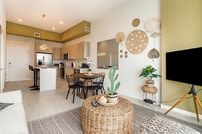 Luxe Condos - Miami Design District