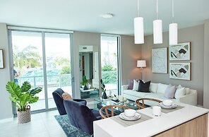 Luxe Condos - Miami Design District