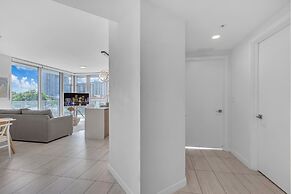Luxe Condos - Miami Design District