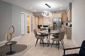 Luxe Condos - Miami Design District