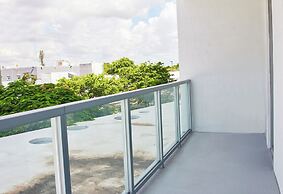 Luxe Condos - Miami Design District