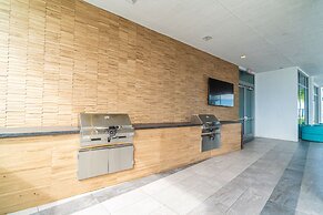 Luxe Condos - Miami Design District