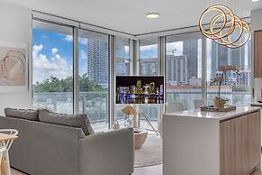 Luxe Condos - Miami Design District