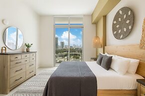 Luxe Condos - Miami Design District