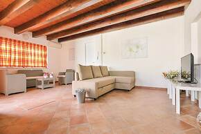 Dune Giardino With 3 Bedrooms and 1 Bathrooms