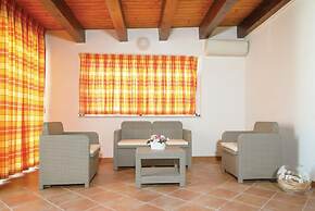 Dune Giardino With 3 Bedrooms and 1 Bathrooms