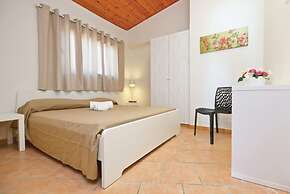 Dune Giardino With 3 Bedrooms and 1 Bathrooms