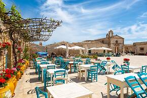 Dune Giardino With 3 Bedrooms and 1 Bathrooms