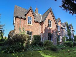Ten Gables