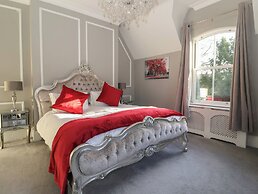 Ten Gables