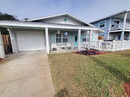 Beach Cottage on C Street