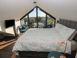 11 Brython Place