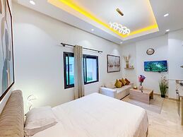 Cozy Luxurious Bourgogne Studio