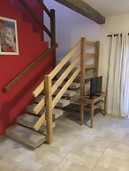 Vila Dos Manacás
