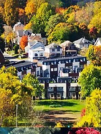 Bentley Commons Fallsview Towns