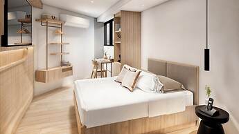 Lomm Hotel By Somos The Group