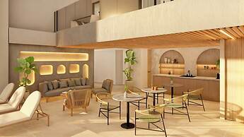 Lomm Hotel By Somos The Group