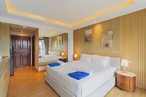 1BR Condo Pool 5min Walk to Beach C131